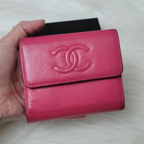 100% Authentic CHANEL CC logo leather wallet - Picture 11 of 13